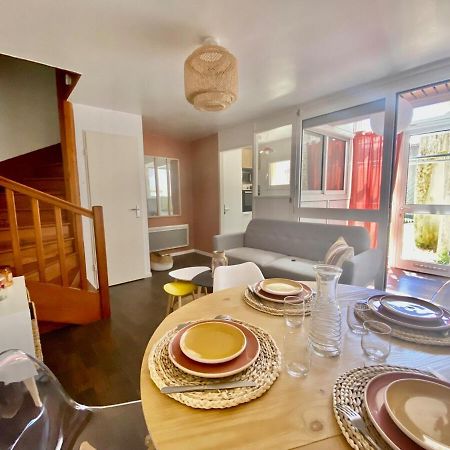 Le Carnot: City Centre With Parking Space Apartment Поатие Екстериор снимка