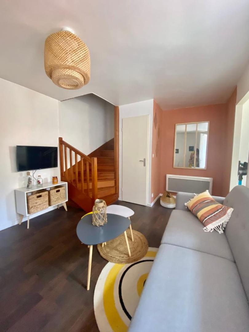 Le Carnot: City Centre With Parking Space Apartment Поатие Екстериор снимка