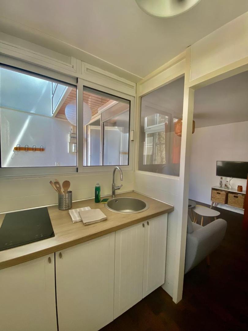 Le Carnot: City Centre With Parking Space Apartment Поатие Екстериор снимка