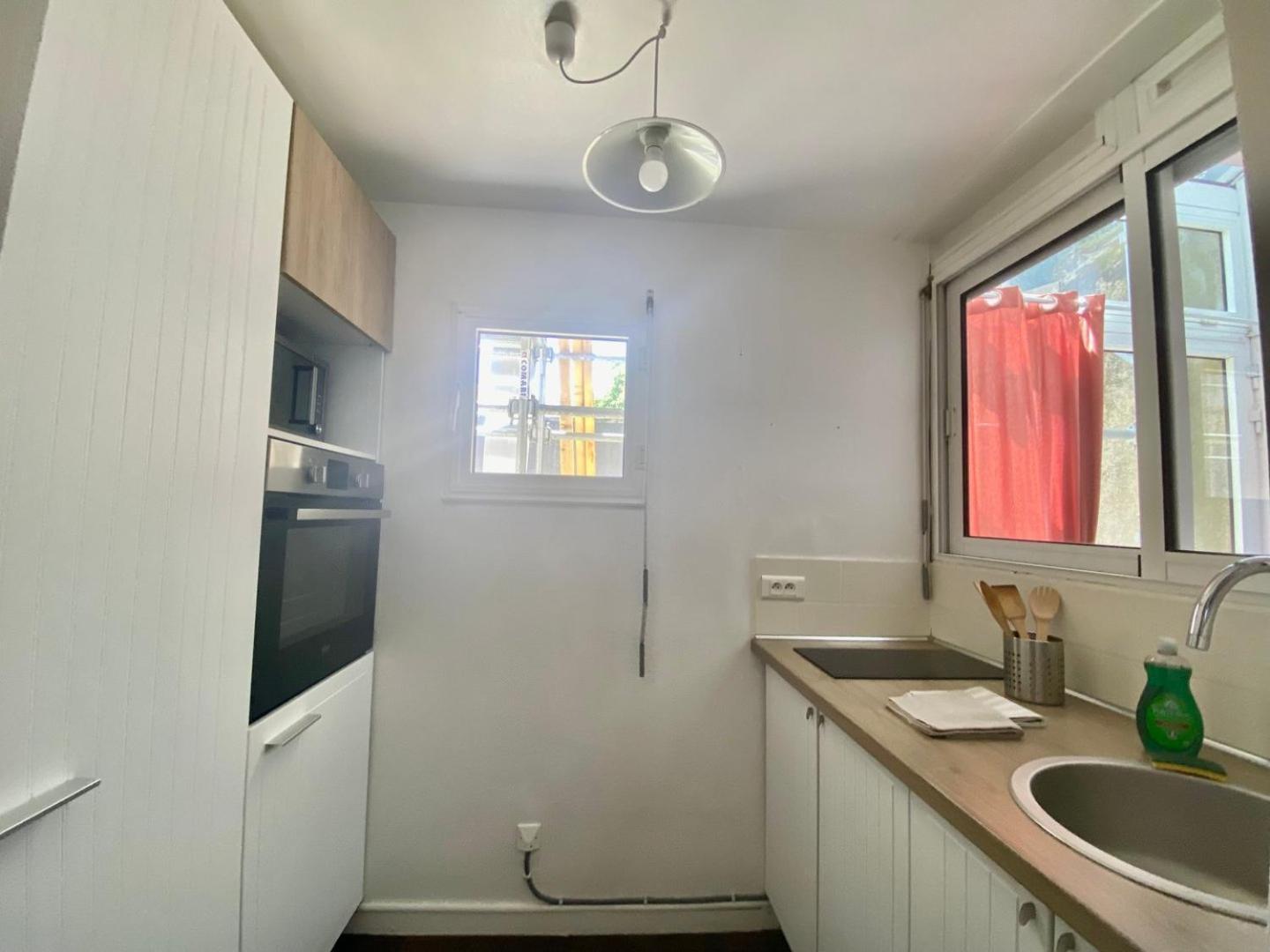 Le Carnot: City Centre With Parking Space Apartment Поатие Екстериор снимка