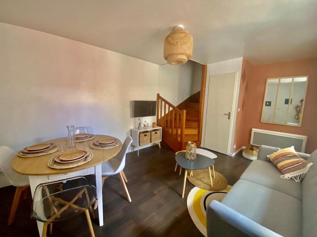 Le Carnot: City Centre With Parking Space Apartment Поатие Екстериор снимка