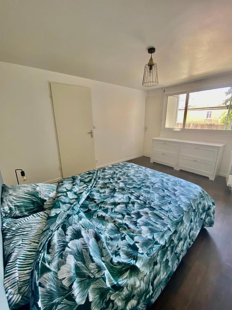 Le Carnot: City Centre With Parking Space Apartment Поатие Екстериор снимка