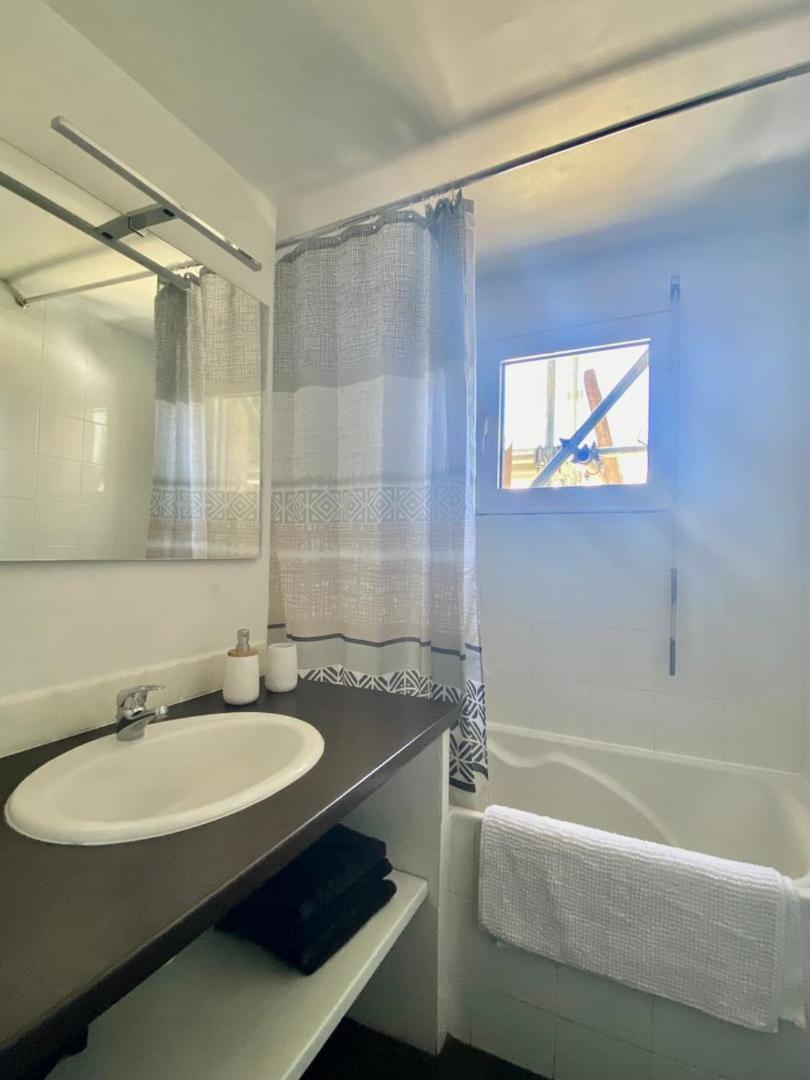 Le Carnot: City Centre With Parking Space Apartment Поатие Екстериор снимка